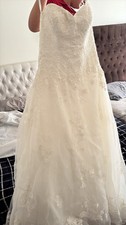 Jewel by David's Bridal Ivory Lace Ball Gown Dress Sweetheart Size 6 WG3137