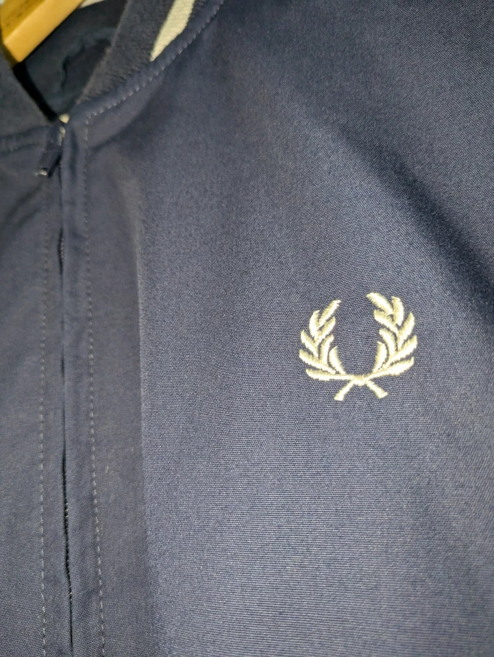 Fred Perry Sportswear Bomber Jacket Navy Made in England Size M (40) - Image 4 of 4