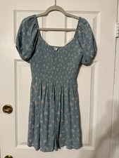 American Eagle Women’s Small Blue Floral Smocked Dress