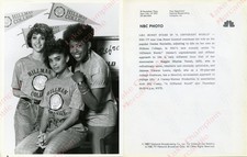 A DIFFERENT WORLD Press Photo MARISA TOMEI Lisa Boent