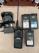 Icom IC-T10 Dual Band 2m/440 Portable Radio