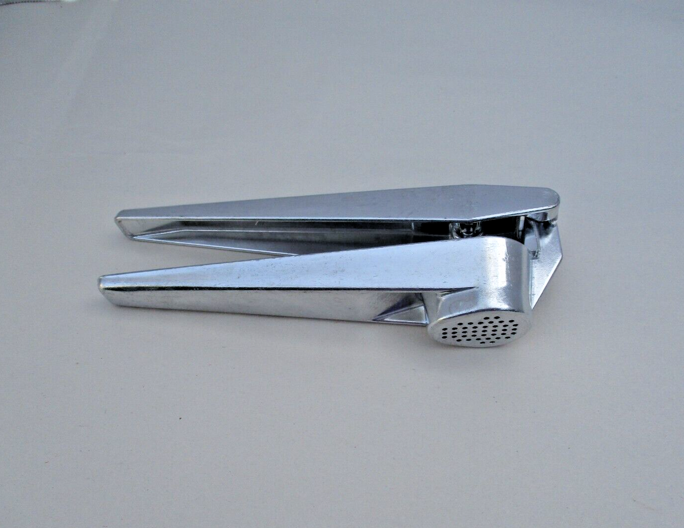 SUSI Garlic Press by Zyliss Quality Made in Switzerland Vintage eBay