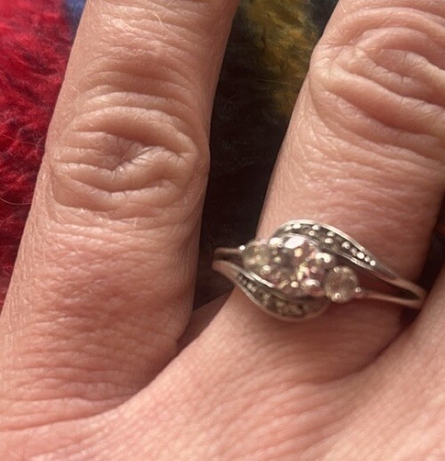 Untested Diamond Ring Stamped SUN 925 - image 7