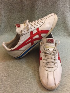 onitsuka tiger white and red