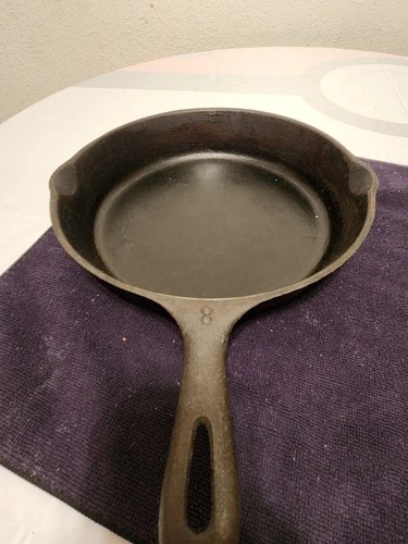 Vintage  Wagner Wear Number #8 Skillet  10.5 Inch ..Nice ..L@@K