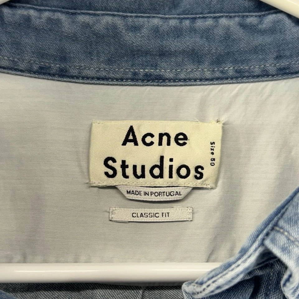 Camisa jeans masculina Acne Studios tamanho 50 manga curta com botões casual - Imagem 4 de 4