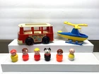 VTG. Fisher Price Little People Mini Van Bouncing Family Bus-Figures -HELICOPTER