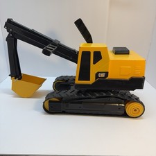 Bruder CAT Excavator. Lightly used, great con...