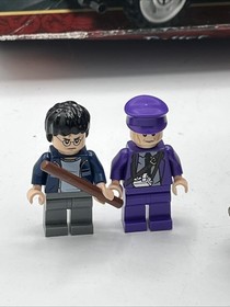 Lego 4866 Harry Potter: The Knight Bus, Used Incomplete No instructions