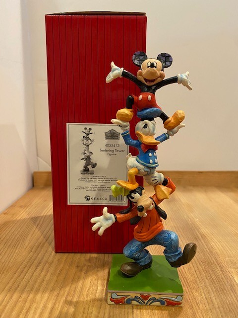 Disney Showcase Teetering Tower アメコミ Disney Showcase Teetering