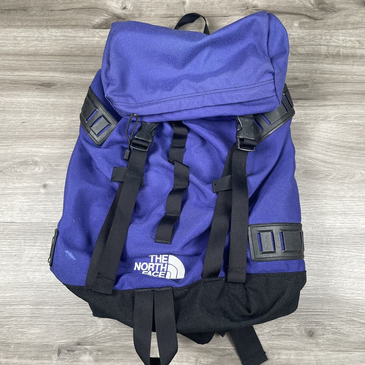 The North Face Hiking Backpack Purple Cool Hiking Outdoor Bag