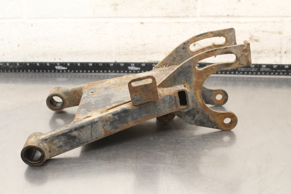 1986 Polaris Trail Boss 250R REAR SWINGARM BACK SUSPENSION SWING ARM A224 - Изображение 3 из 4