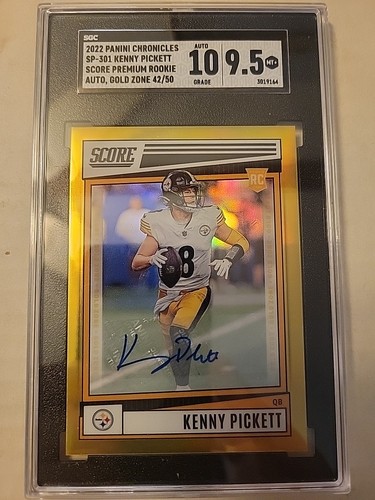 Kenny Pickett [Signature Gold Zone] #301 2022 Panini Score card