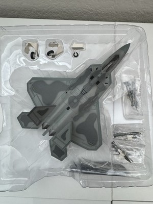 Hobby Master 1/72 HA2820 F-22A Raptor USAF 325th FW, The Pride of