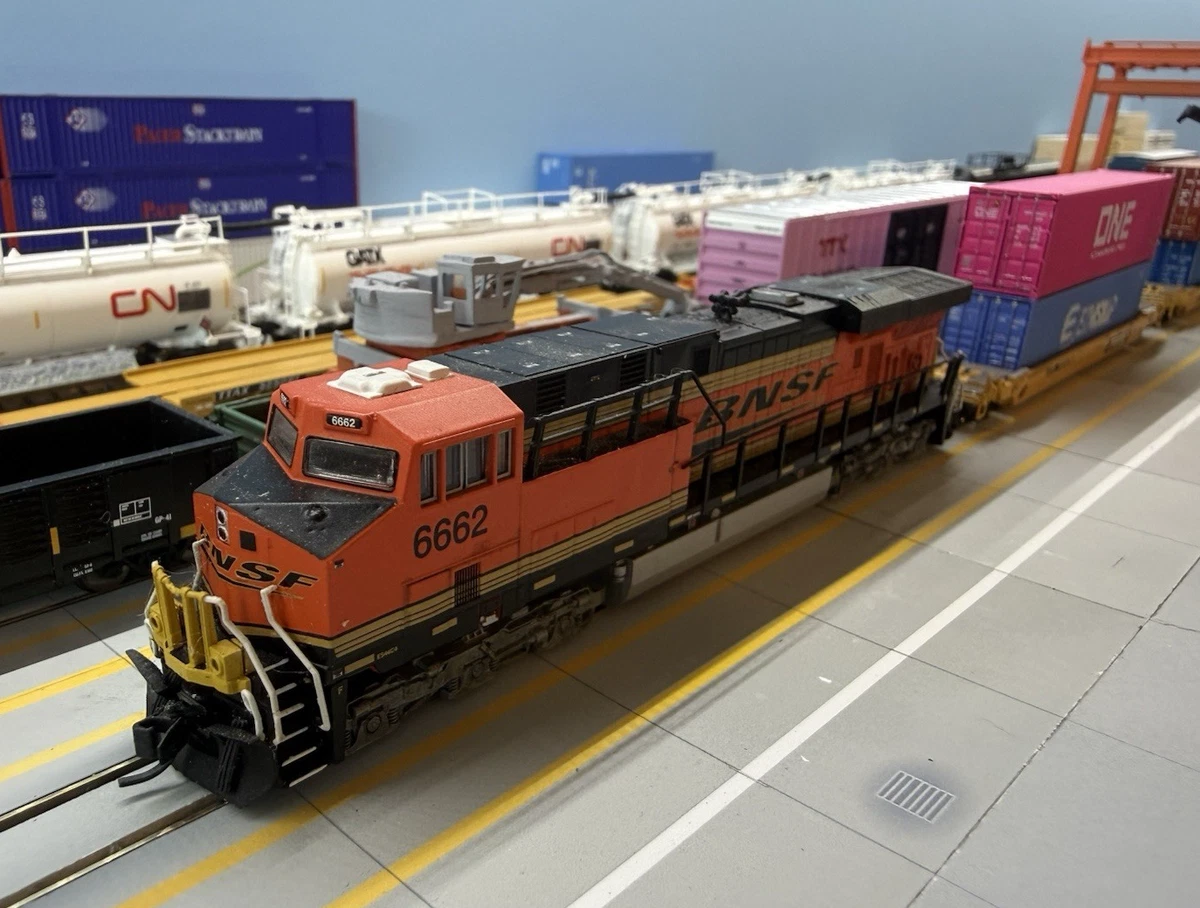 BNSF Railway N Orange Diesel Locomotive Model Railroad Locomotives