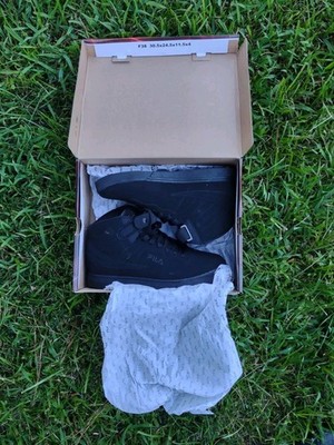 Fila High Top Size 7 