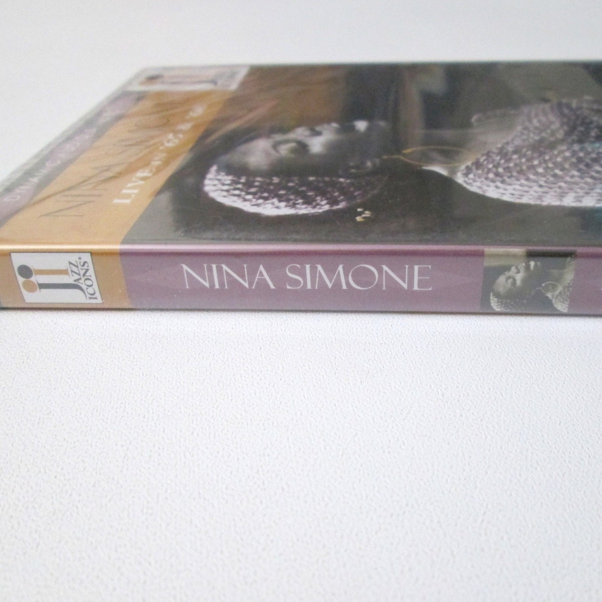 その他 Jazz Icons: Nina Simone Live in 65 &amp; 68 [DVD] [Import] 6g7v4d0 Amazon.com: Jazz Icons: Nina Simone - Live in '65 & '68 : Nina