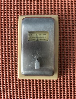Vintage General Control Thermostat 