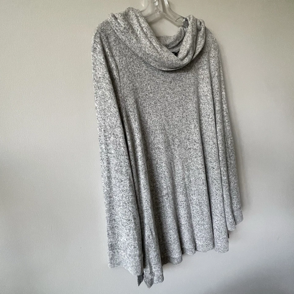 Blusa feminina Sharagano gola alta suéter grande cinza malha macia outono - Imagem 2 de 4