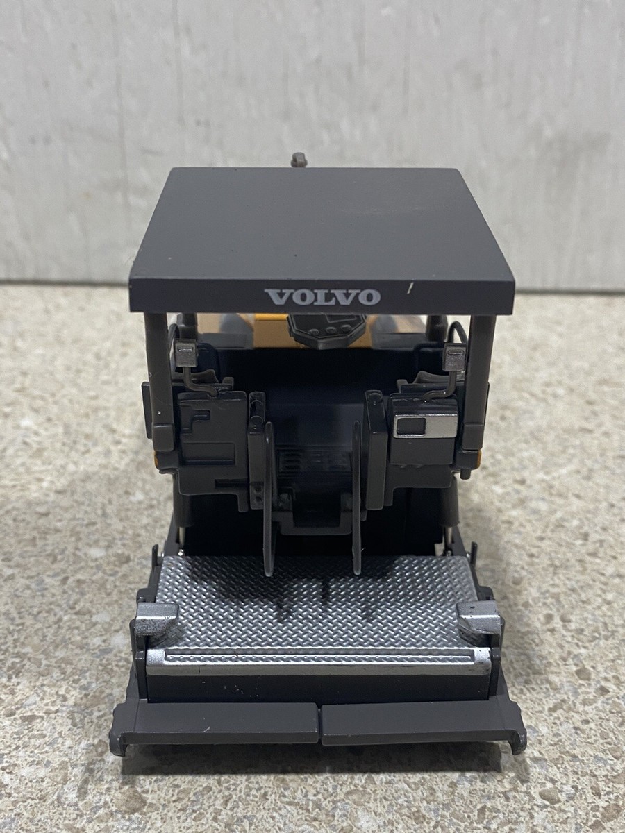 Motorart 1/50 Scale Volvo AB67820 Track Asphalt Paver - NIP
