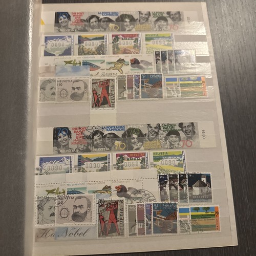 Timbres Suisse Helvetica neuf