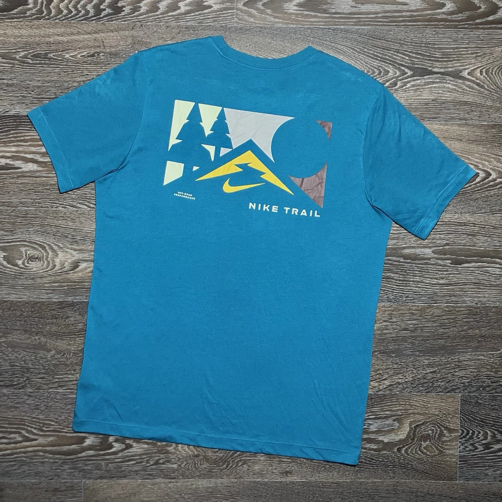 NIKE Trail Dri-Fit Running Graphic Backprint T-shirt size Medium
Opens in a new window or tab