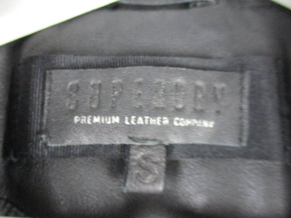 Superdry Mujer Abrigo Piel Negro Biker S, 10 Bolsillos Delanteros Cremallera Suave Foto 3 de 4