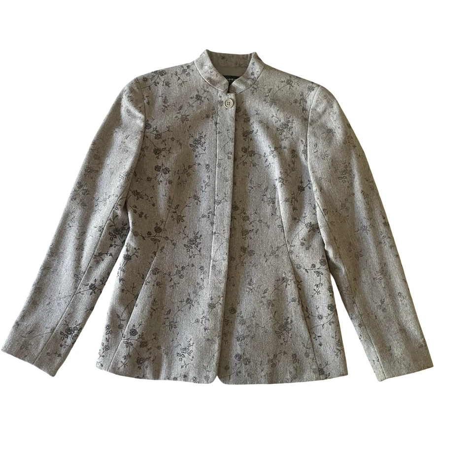 Emanuel Ungaro Wool Blend Floral Jacquard Skirt Suit Set Gray Sz 2 Korea Vintage - Image 3 of 4