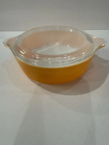 Vintage Pyrex Marigold Yellow 1 Pint Casserole Dish & Lid 471