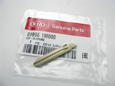 NEW GENUINE Uncut Key Fob Insert Key Blank OEM For 10-17 Kia Forte 819961M000