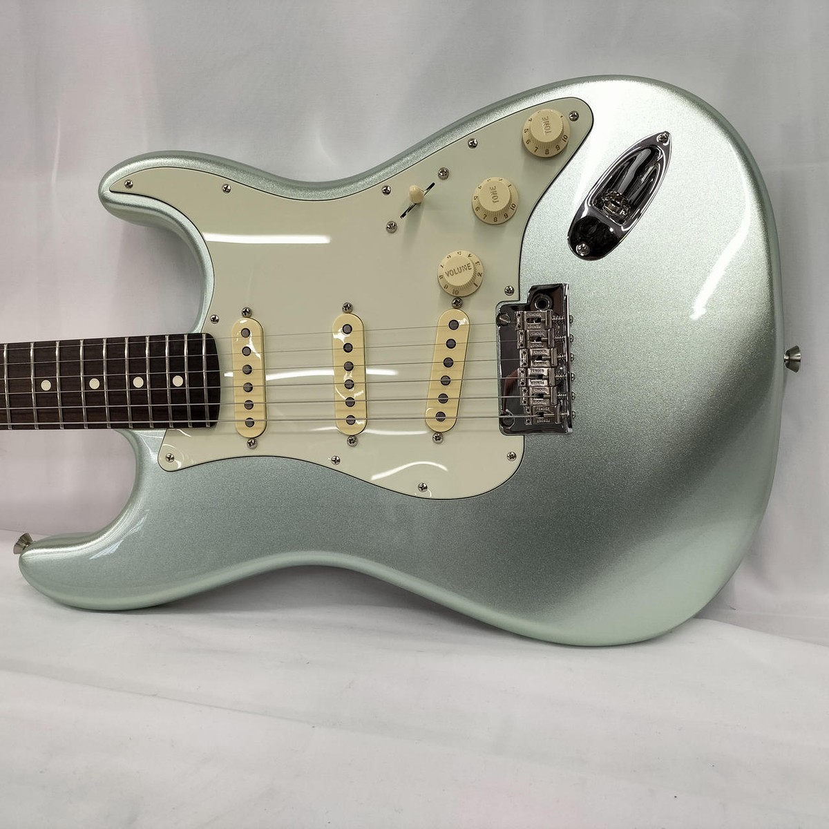 ギター Fender USA American Professional1 Fender American Professional Series Stratocaster | Reverb