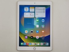 Apple iPad Pro 1st Gen. A1673 32GB Wi-Fi Only 9.7" - SMALL ISSUE - K7651