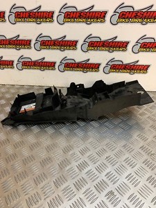 ♻️ Honda CBR 250 R CBR250R ABS 2011 2012 2013 2014 2015 Batterie unter Fach ♻️