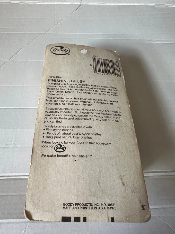 Cepillo de acabado ventilado Goody 1975 vintage púrpura Lucite nuevo en paquete Foto 2 de 2