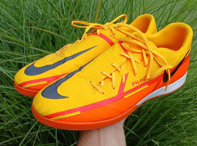 Mens NIKE Phantom GT2 Academy Indoor Soccer Shoes Sneakers  US Size 12