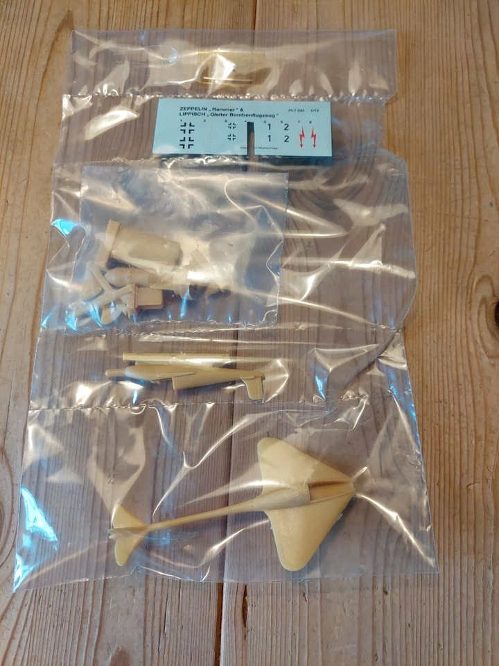 Zeppelin Rammer&Lippisch Gleiter, Maßstab 1:72, Resin-Kit - Bild 2 von 4