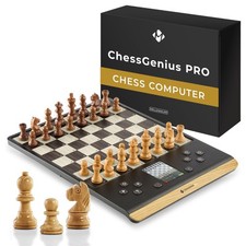 Millennium Chess Genius Pro 2024 Holzoptik Spielekonsole