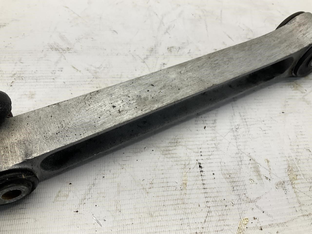 14-17 McLaren 650S Left Right Engine Mount Arm T