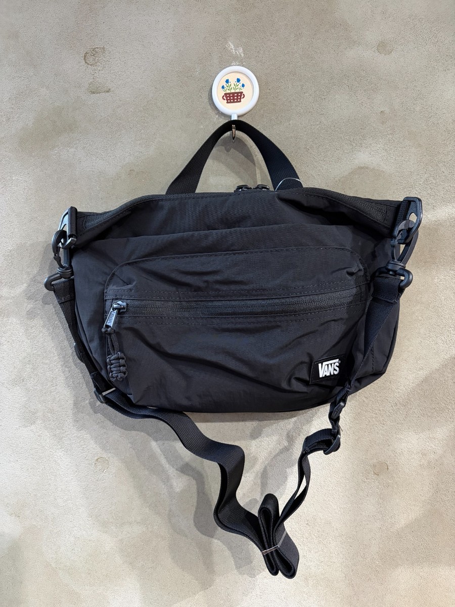 VANS リュック　ショルダー　2way バッグ　ヴィンテージ　USA製　新品 vn-bg-vn000hdfblk-1.jpg