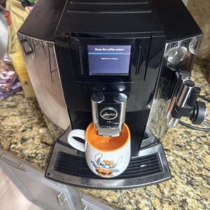 ユーラ jura E8 ジャンク品 ユーラ jura E8 ジャンク品 Jura E8