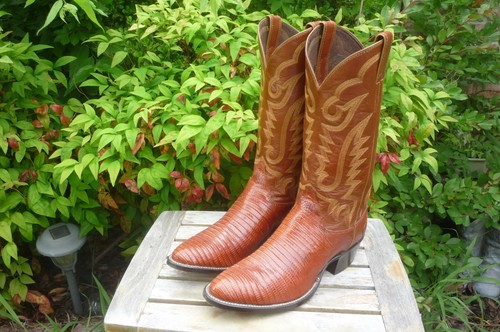 extra wide cowgirl boots
