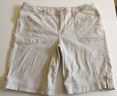 Gloria Vanderbilt Khaki Beige Bermuda Shorts 16