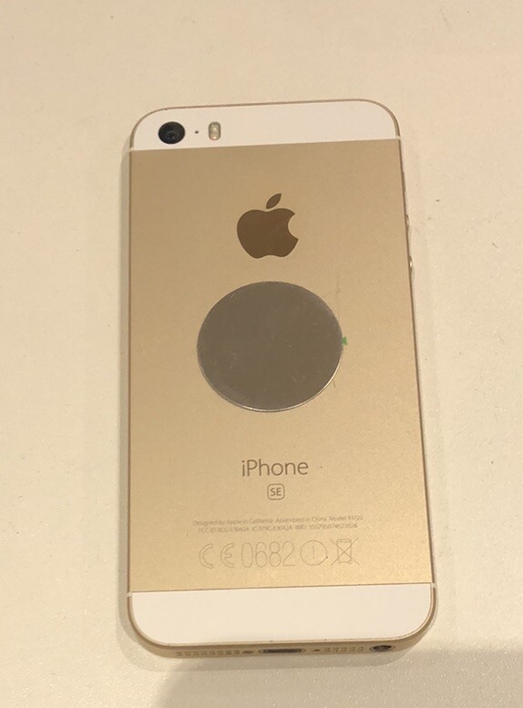 Apple iPhone SE 64GB ゴールド Original Apple iPhone SE 64GB Rose Gold iOS 9 12MP Unlocked