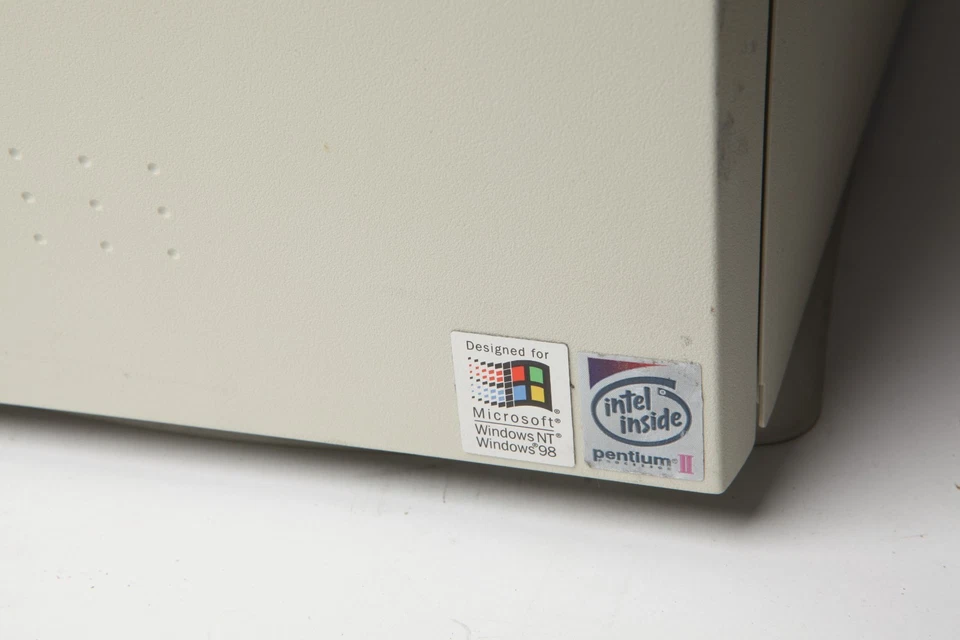 Computadora de escritorio retro Dell OptiPlex GX1 - Pentium II 400 MHz, 320 MB RAM, DISCO DURO 10 GB, Win98 Foto 2 de 4