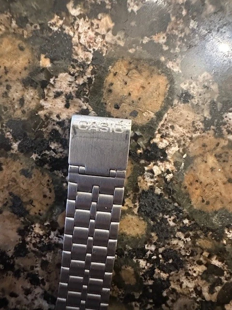 Casio Watch A500WE Mens Retro Digital World Time, photo 4 of 5