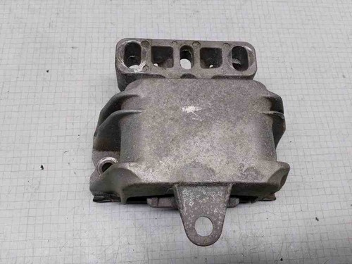 VW BORA Getriebelager 180199555B 1.90 Diesel 75kw 2003 32508852