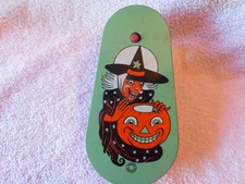 Vintage TC Cohn Halloween GREEN  Tin Noisemaker Witch JOL Red Wood Handle