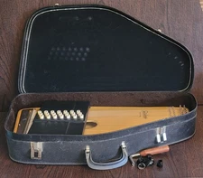 Oscar Schmidt OS10021 Centurion 21 Chord Acoustic Autoharp - Natural