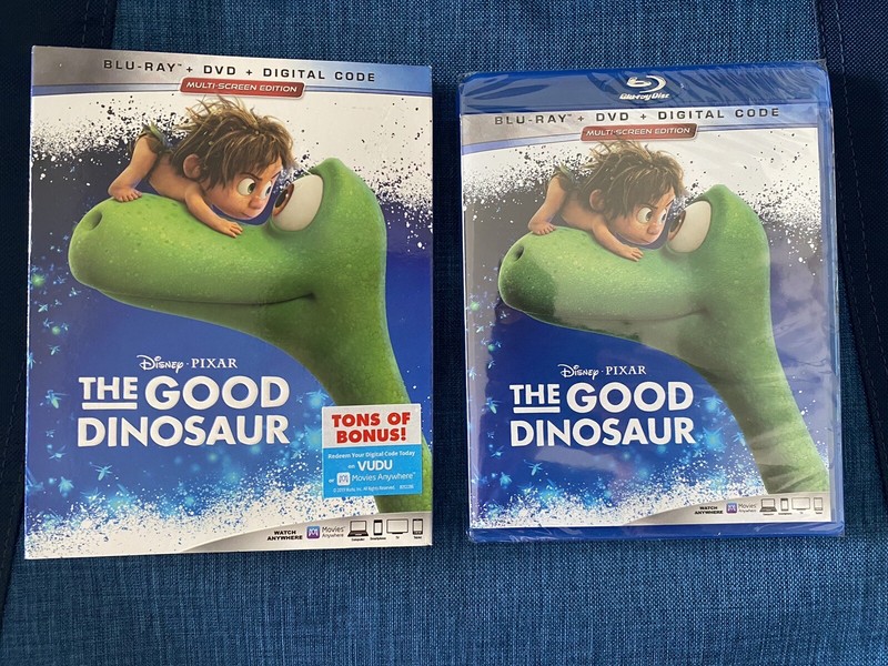 Disney Pixar The Good Dinosaur (Blu-ray + DVD) w/Slipcover No Digital LIKE NEW!