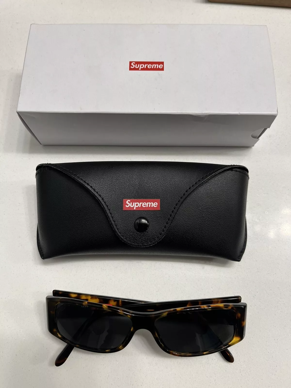 Lunettes de soleil Supreme Levy tortue 22SS type coque de tortue d'occasion